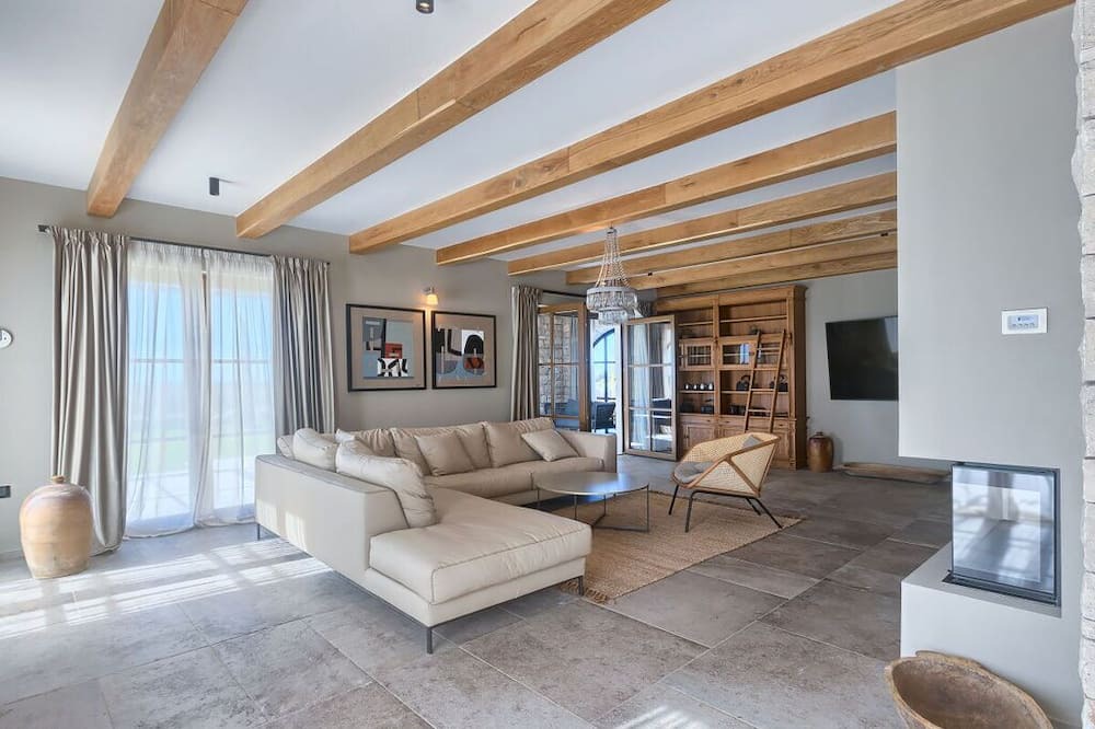 Finida Villa | Katarina van Maladel