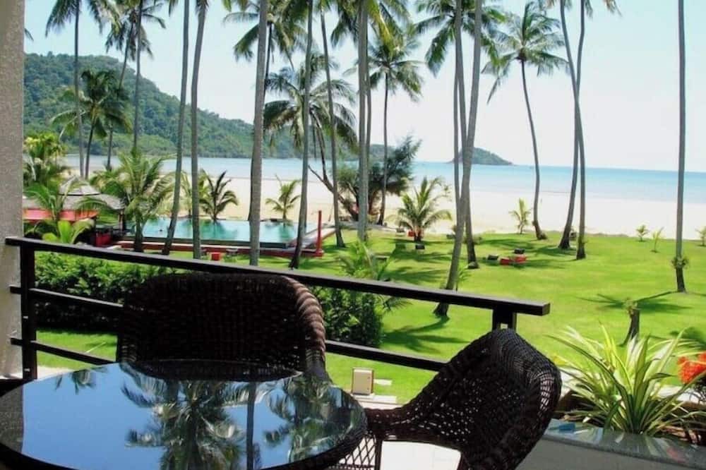 Klong Son House | 1 Bedroom Beachfront Apartment at Siam Royal View Resort