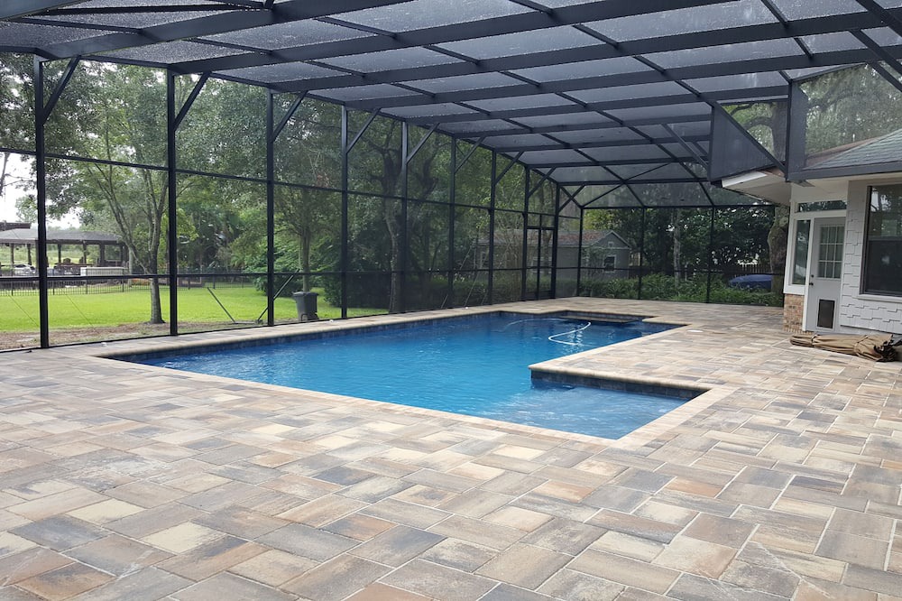 Orlando House | Lakeside 2-acre Retreat w/ Pool, Beautiful Live Oaks & Near Orlando Attractions