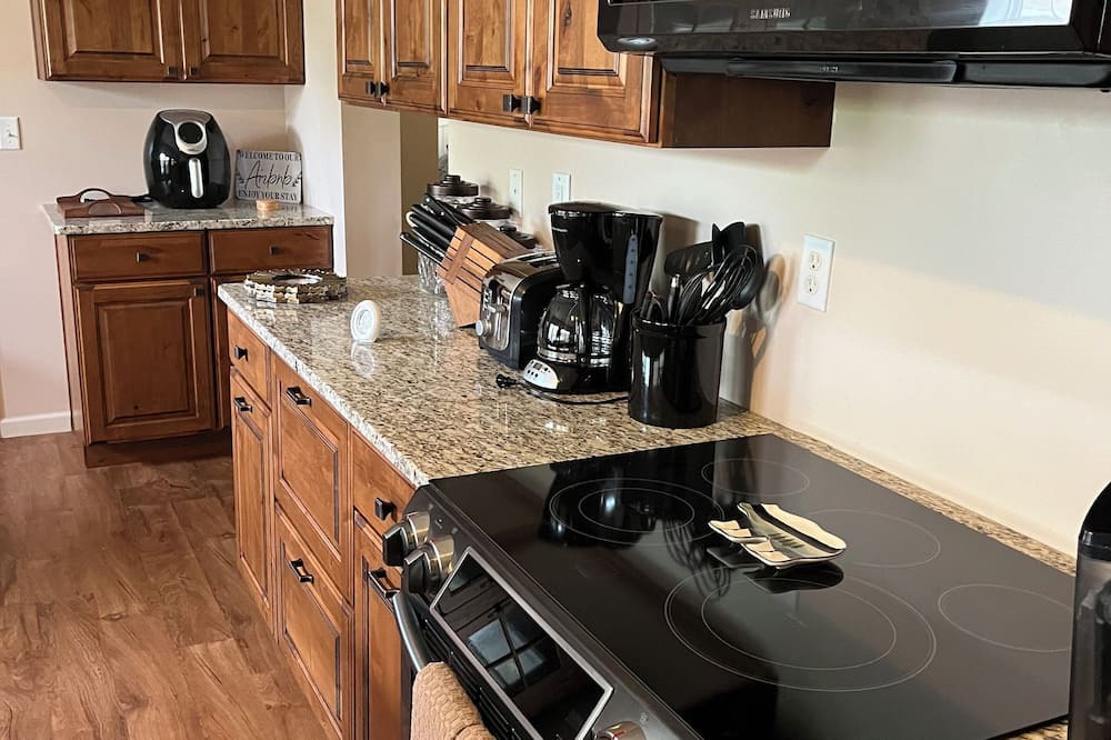 Forest Hills House | Maddie’s Retreat is your home away from home. This home is centrally located!