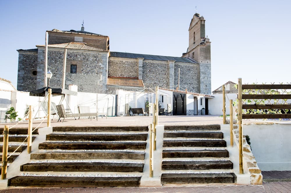 Velayos Apartment | Double room with whirlpool bath