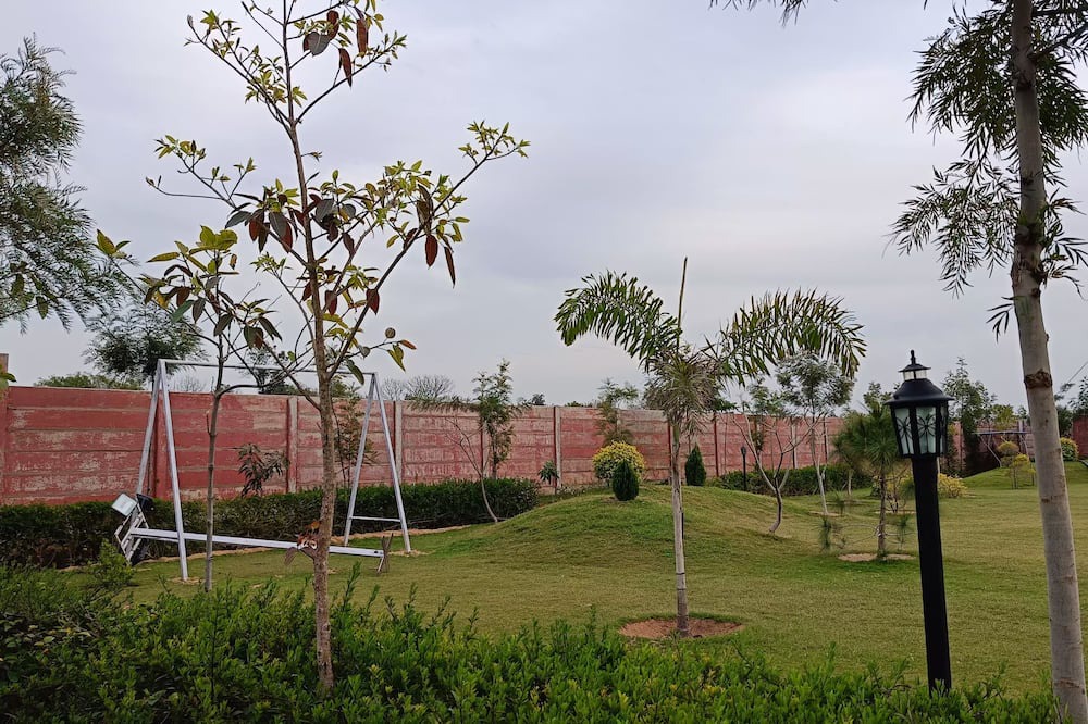 Bhiwadi Other | 4 Bedroom Luxury Farmhouse Villa With Swimming Pool