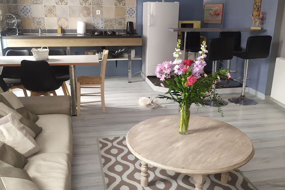 Aiguelèze Apartment | Appartement Près D'albi