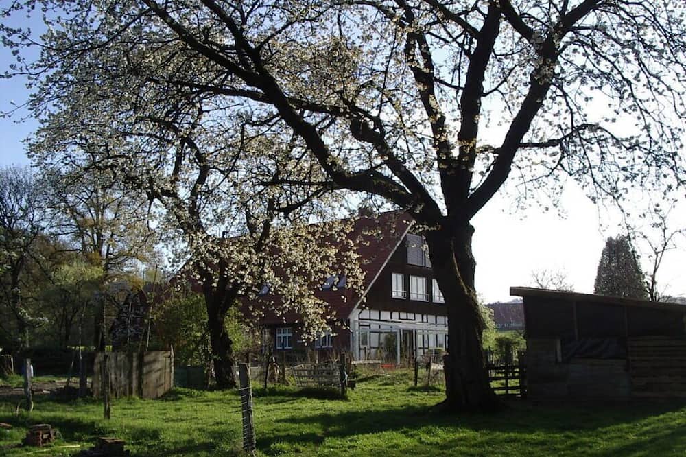 Lienen House | Holperdorp Comfortable holiday residence