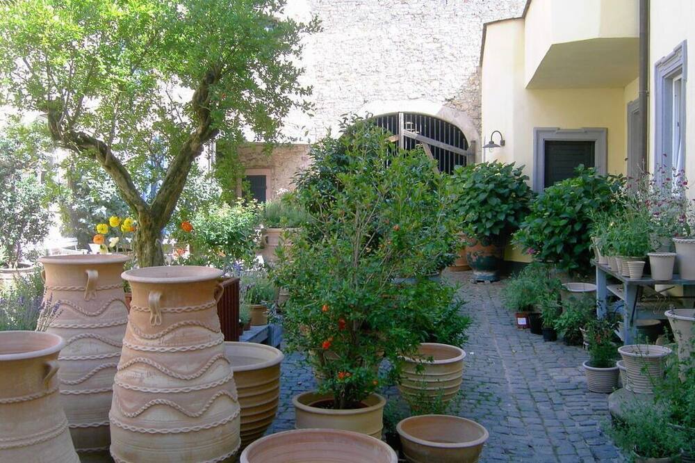 Grosskarlbach House | Palatinate Chalet in Großkarlbach