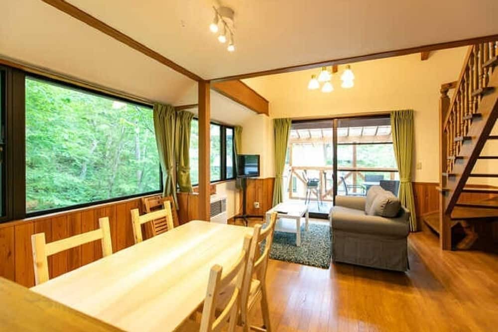 Neba RV Rental | A2 Whole house rental planApril and May holida / Shimoina District Nagano