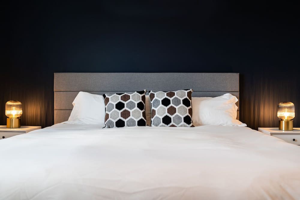 Shelburne House | Located in the heart of Shelburne