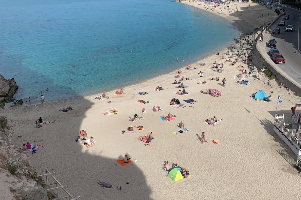 Calimera Villa | Casa in mezzo al verde isolata con panorama stupendo