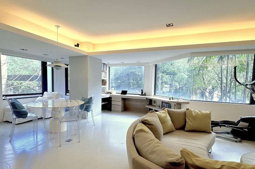 Daan Apartment | Luxury 3-bedroom apartment in Da'an Treeline Central Taipei with Elevator