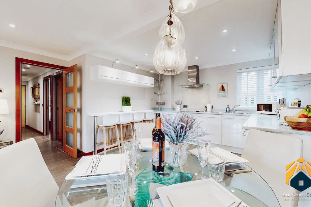 Landore Apartment | 3 Bed Apartment - Swansea Marina