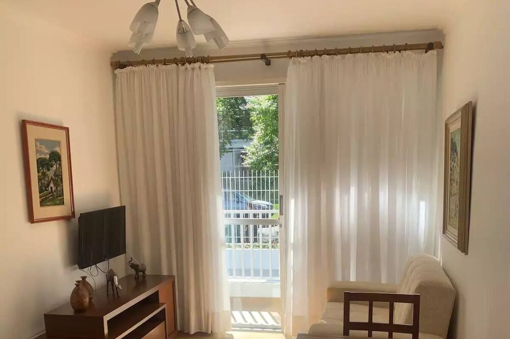 Ahu Apartment | Vrbo Property