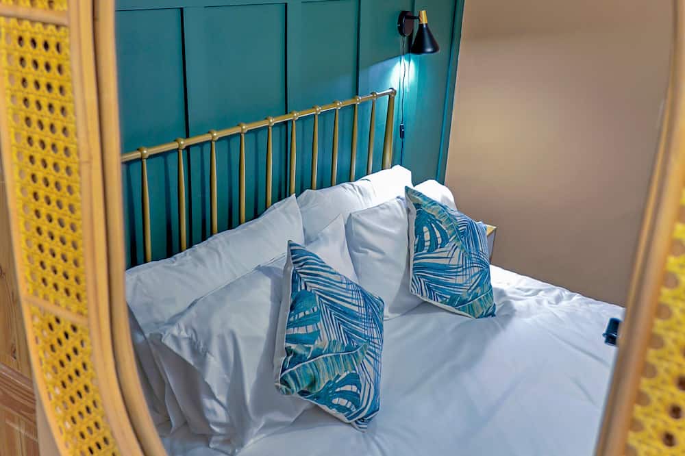 Burnham-on-Crouch Cottage | The Bay Tree Cottage is a newly refurbished cottage with loads aminities inside