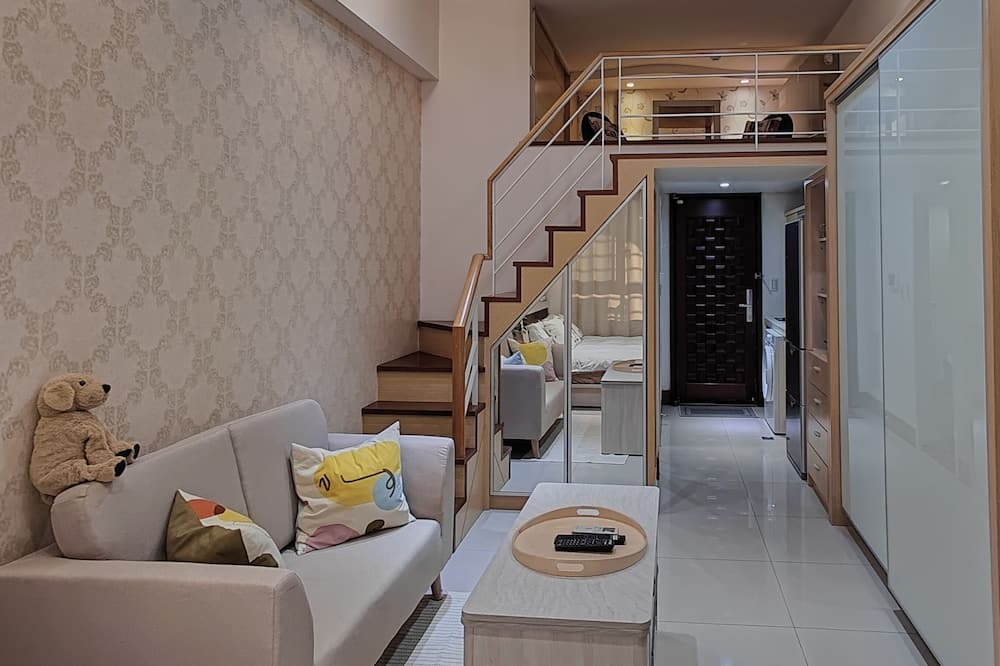 Banqiao Apartment | Best Location apartment at Xinput station with Gym