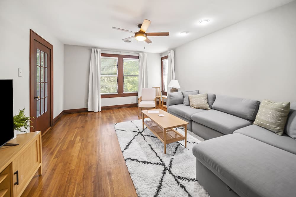 Pineville Apartment | Remodeled Historical Apt with comfortable furnishings. Safe, convenient area