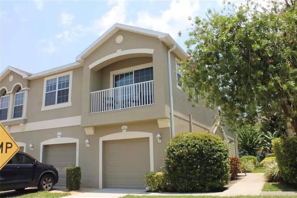 Riverview House | Entire Beautiful one Bedroom Home