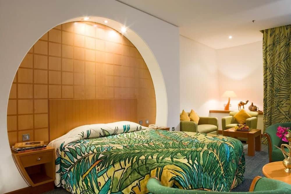 Al Ain Apartment | Deluxe Room Near Jabel Hafeet Mountain View Point