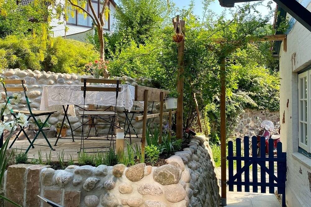 Blankenese Apartment | Apartment for 4 guests with 40m² in Hamburg (245797)