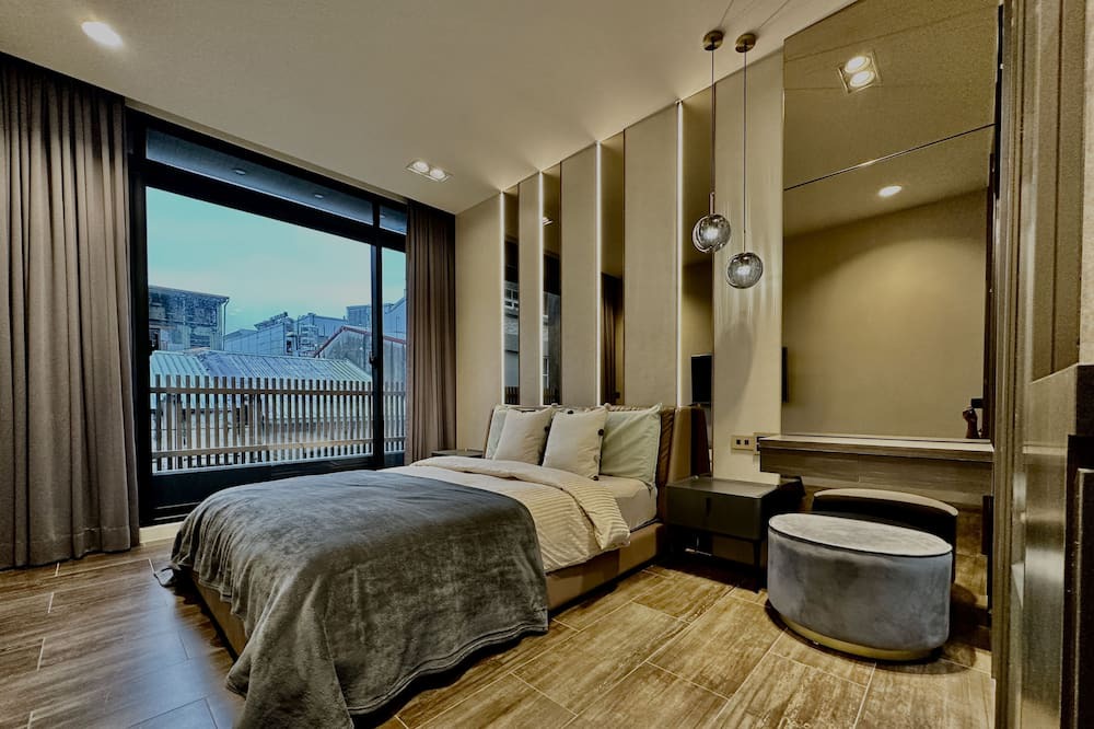 Pingtung Hotel | HERE Hostel - Pingtung