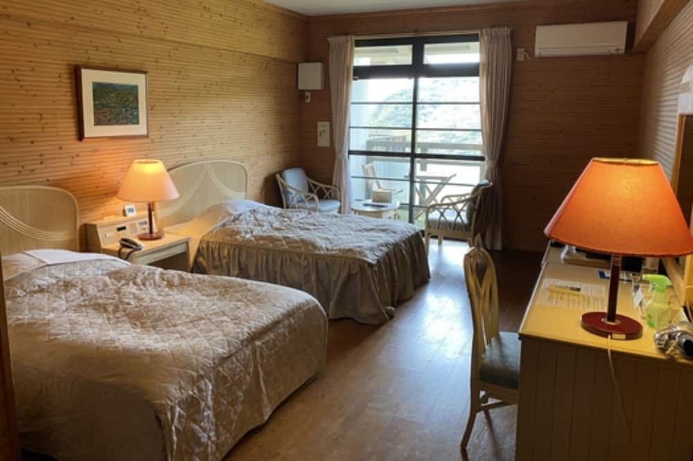 Otsuki House | 1 night without meals plan Smoking Westernstyle / Hatagun Kōchi