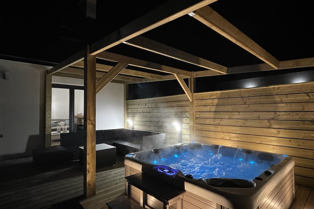 Gouesnach House | House located 2 km from the beaches of Benodet