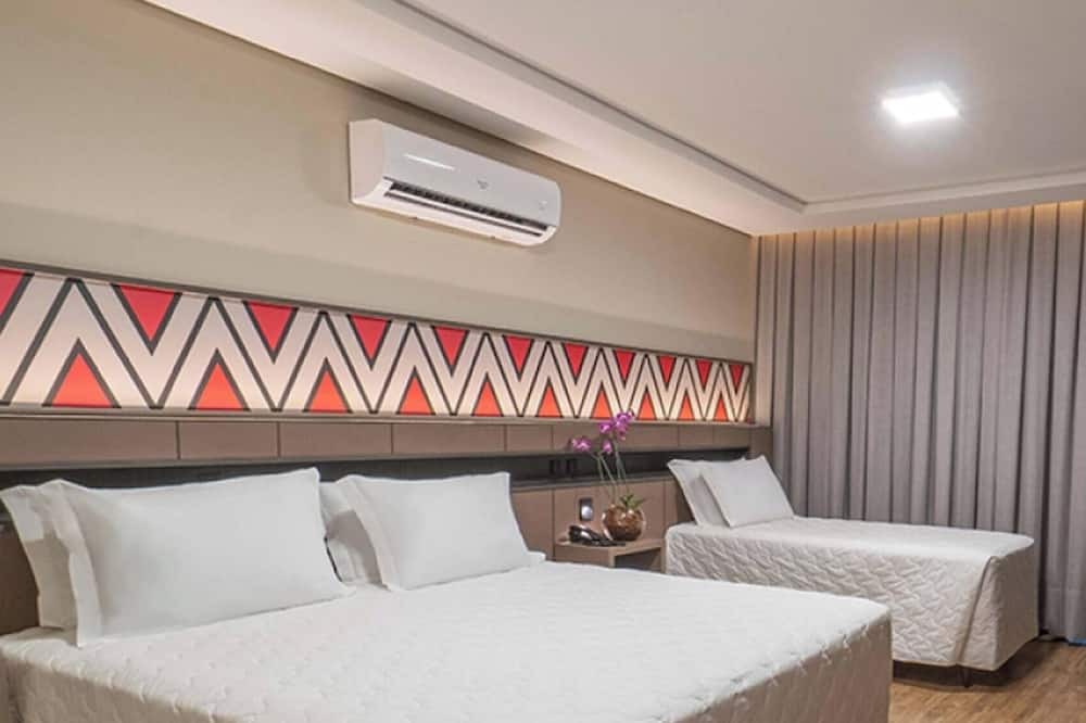 Foz do Iguacu Hotel | Fun Group Retreat: 3 Triple Double Rooms with Space for Families or Travel Crews