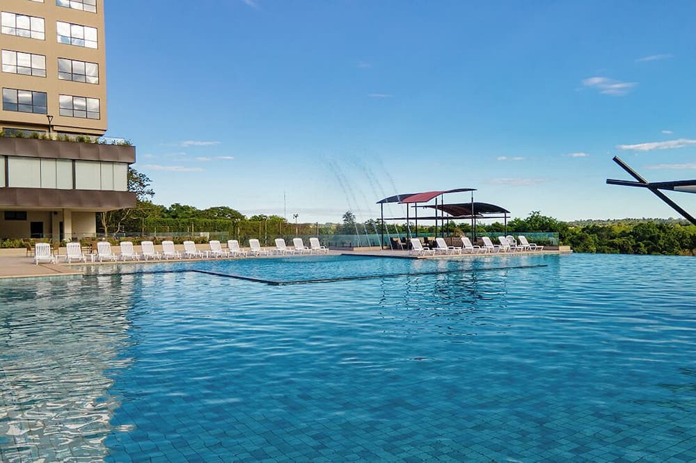 Foz do Iguacu Hotel | Two Superior Triple Double Room Stay – A Relaxed & Fun Stay Made for Six Guests