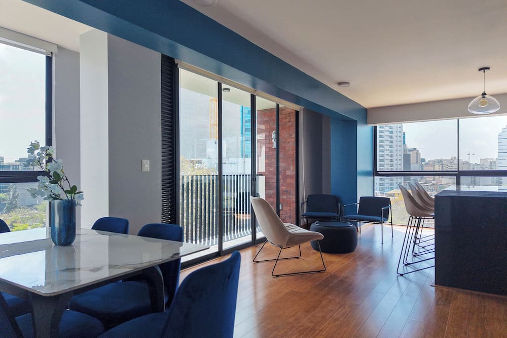 Leuro Apartment | Spacious & Modern Duplex in Miraflores