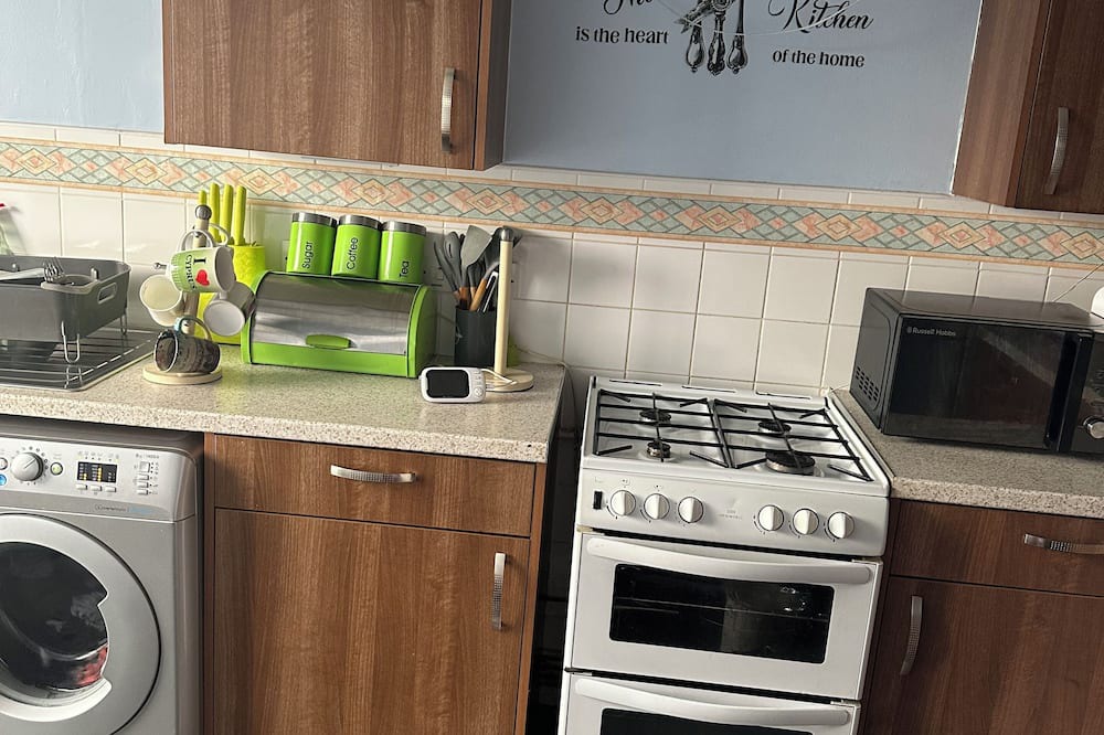 Brockley Apartment | Nice cosy apartment