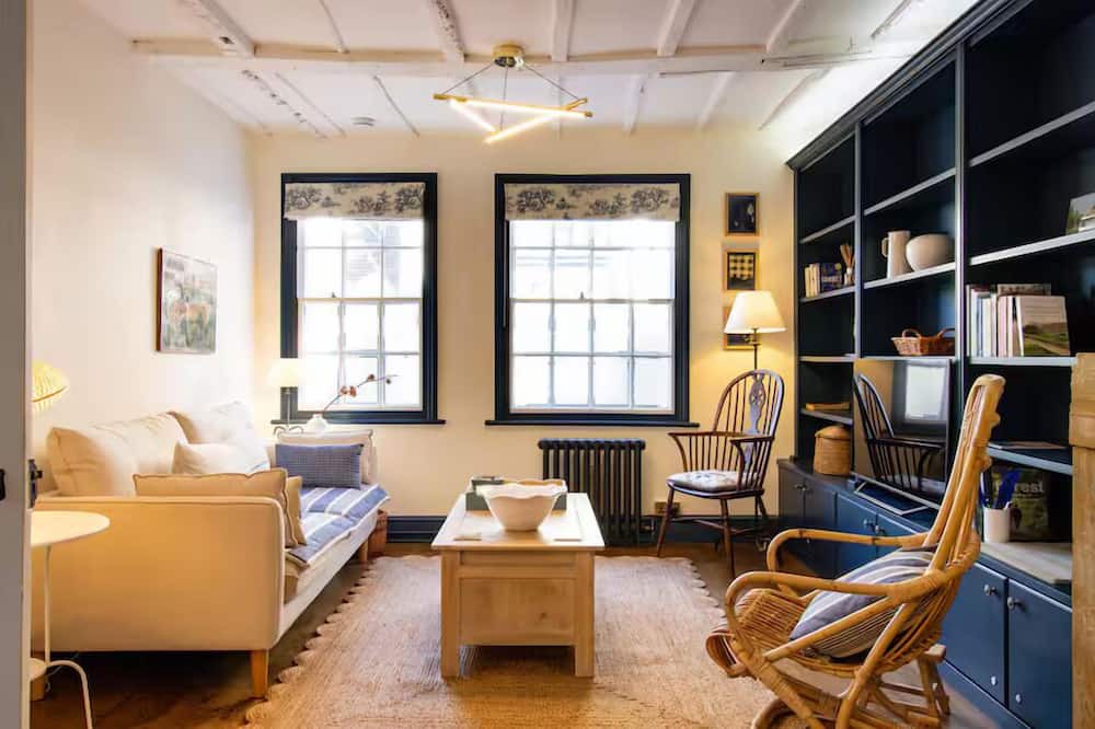 Rye House | Easter Cottage - Central Rye, Effortless Chic! | Pass the Keys