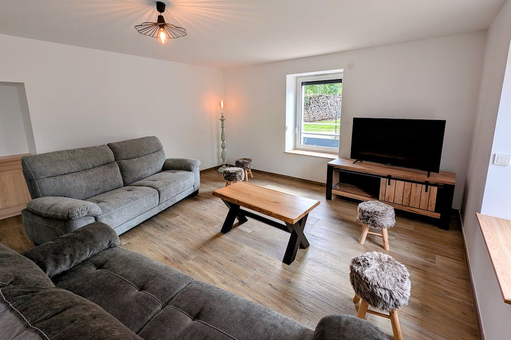 Les Fessey Cottage | Charming cottage in Southern Vosges, perfect for 14 guests