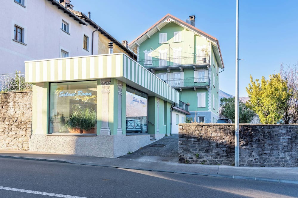 Losone Apartment | Unique Losone Apartment