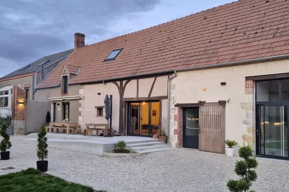 Lorcy Cottage | Domaine Ferme de la Vergne