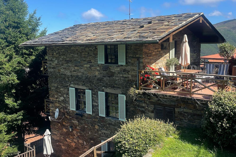 Seia Cottage | Mountain House