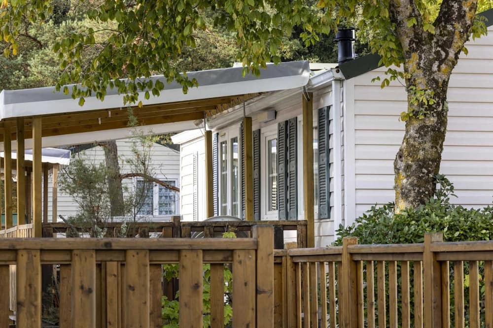 Saint-Jean-de-Monts House | Camping 4 étoiles - Piscine - cbgcb00