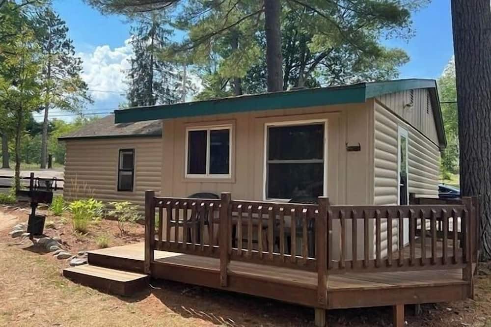 Gaylord Cabin | Welcome to Cottage 4 at Heart Lake Resort!