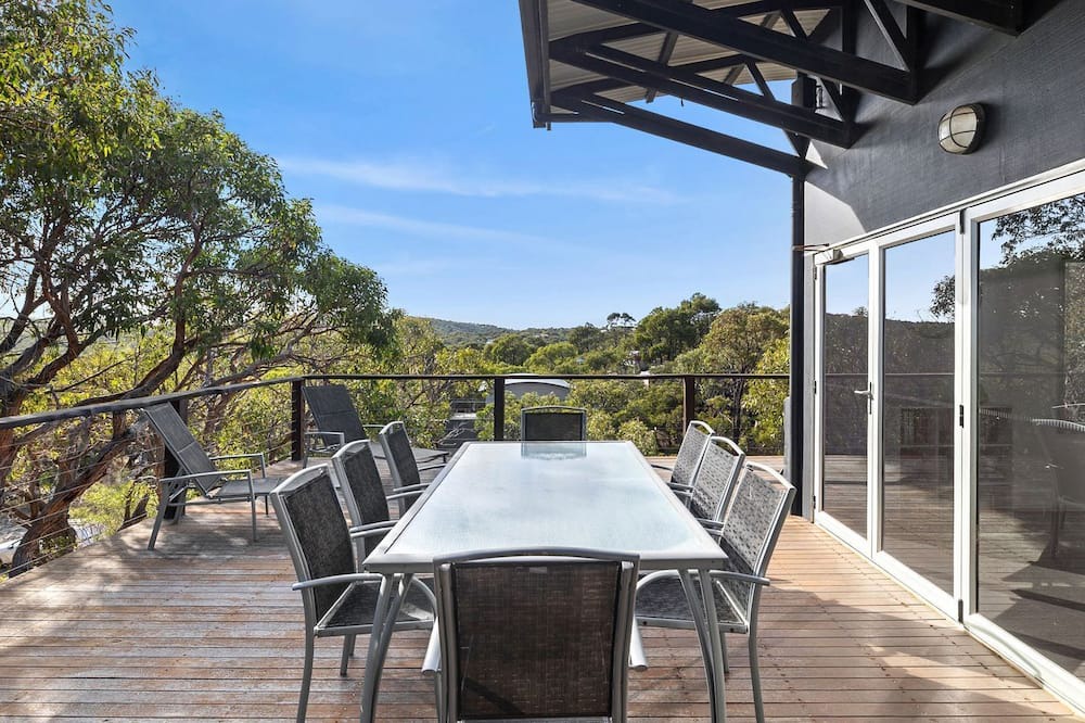 Fairhaven House | Orchid Haven - Bushland Retreat for Families and Groups.