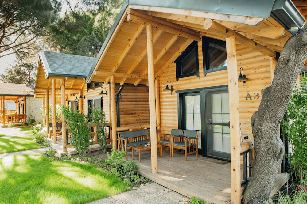 Erdek Ski Chalet | Pino Mar Luxury Bungalows