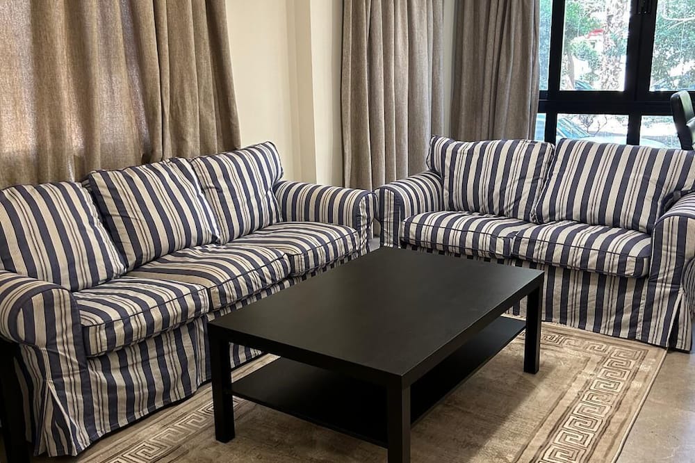 Heliopolis Apartment | Charming 2-bedroom apartment with WiFi, AC in brilliant Heliopolis