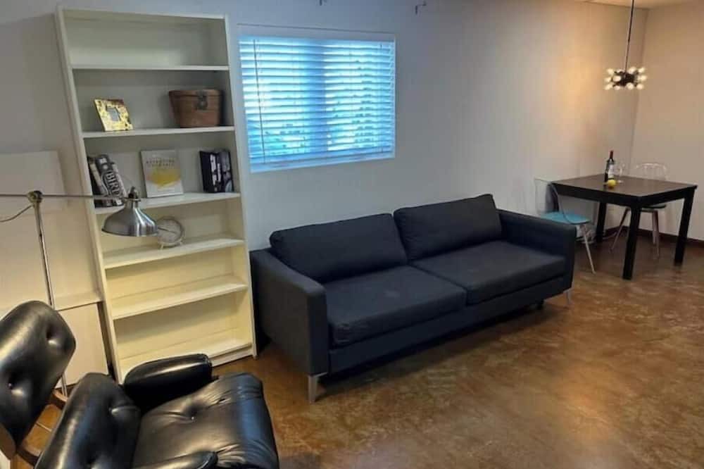 Westbrae Apartment | Tranquil apartment in charming West Berkeley