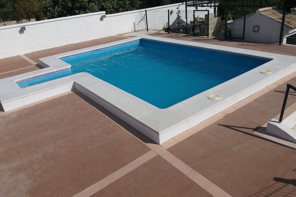 Puerto Real House | Country House 'Campo Real' with Private Pool, Private Terrace and Wi-Fi