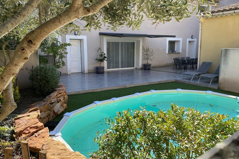 Puisserguier House | House in the south of France for 8 people in a peaceful setting