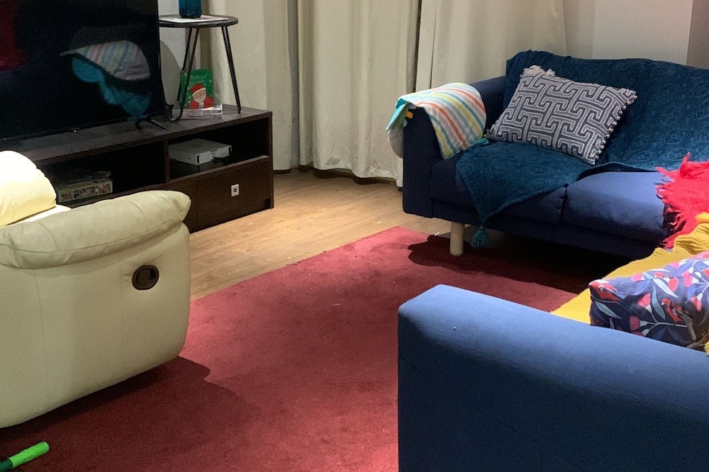 Coburg House | Coburg beauty