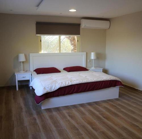 Unaizah House | Fairoozresort