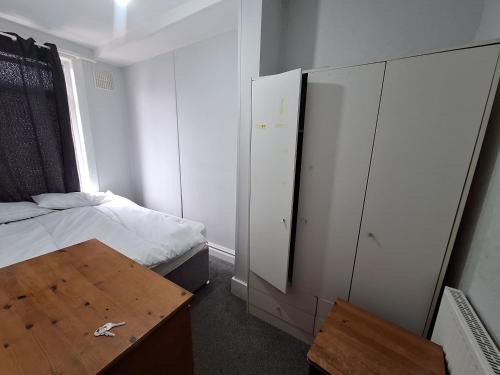 Isle of Grain House | Guesthouse