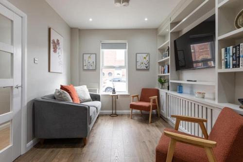 Belfast City Centre Villa | Stylish Luxury Home, Belfast City, Spacious, Modern