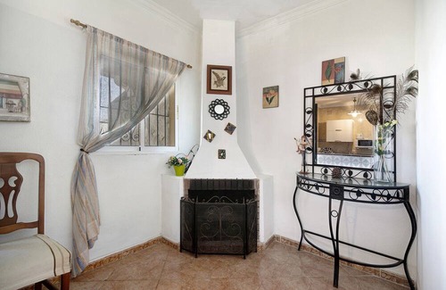 Los Franceses-la Vega House | Vacation Home 'Casa Manoli Chiclana' with Private Terrace