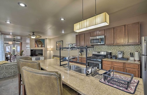 North Kenwood House | Historic Chicago Home < 1 Mi to Lake Michigan