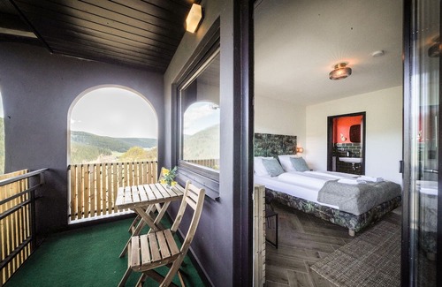 Huzenbach House | Workation House for up to 38 persons