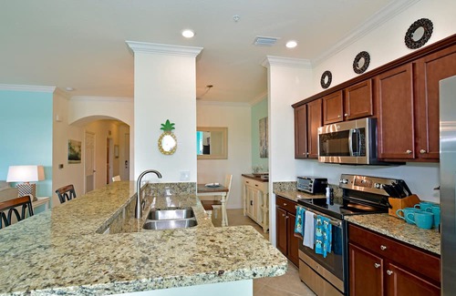 Lakewood Ranch Condo | Unprecedented Golf! Penthouse Condo Lakewood National Golf & CC. Lakewood Ranch