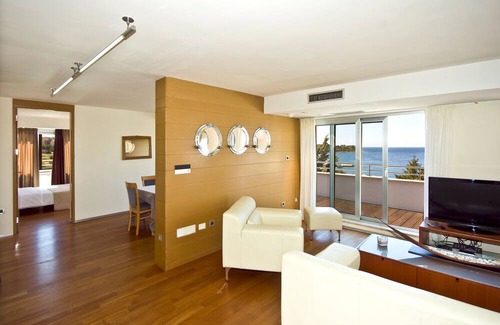 Pjescana Uvala Apartment | DREAM APARTMENT WITH A FANTASTIC VIEW ON THE SEA, PERFECT HOLIDAYS